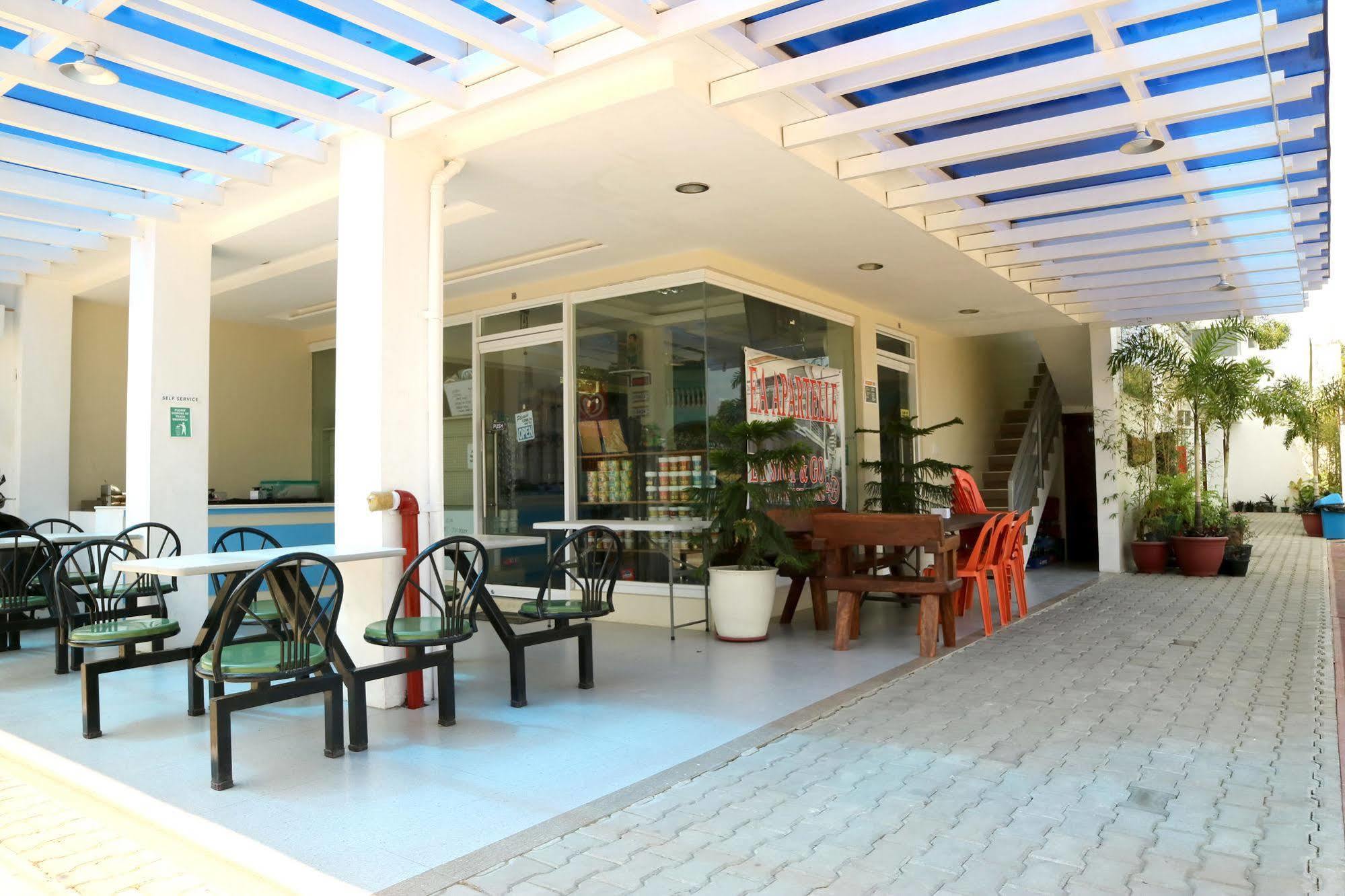Ea Apartelle - Metro Vigan Extérieur photo