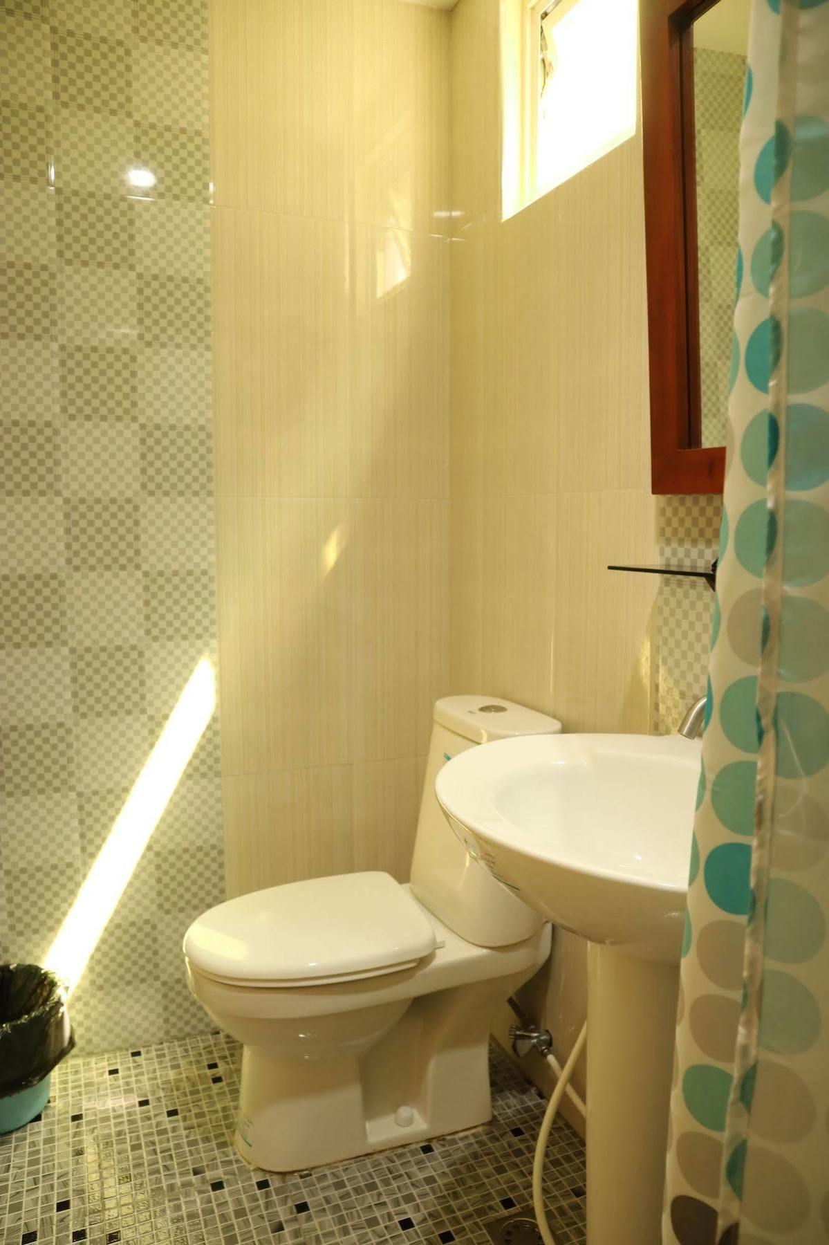 Ea Apartelle - Metro Vigan Extérieur photo