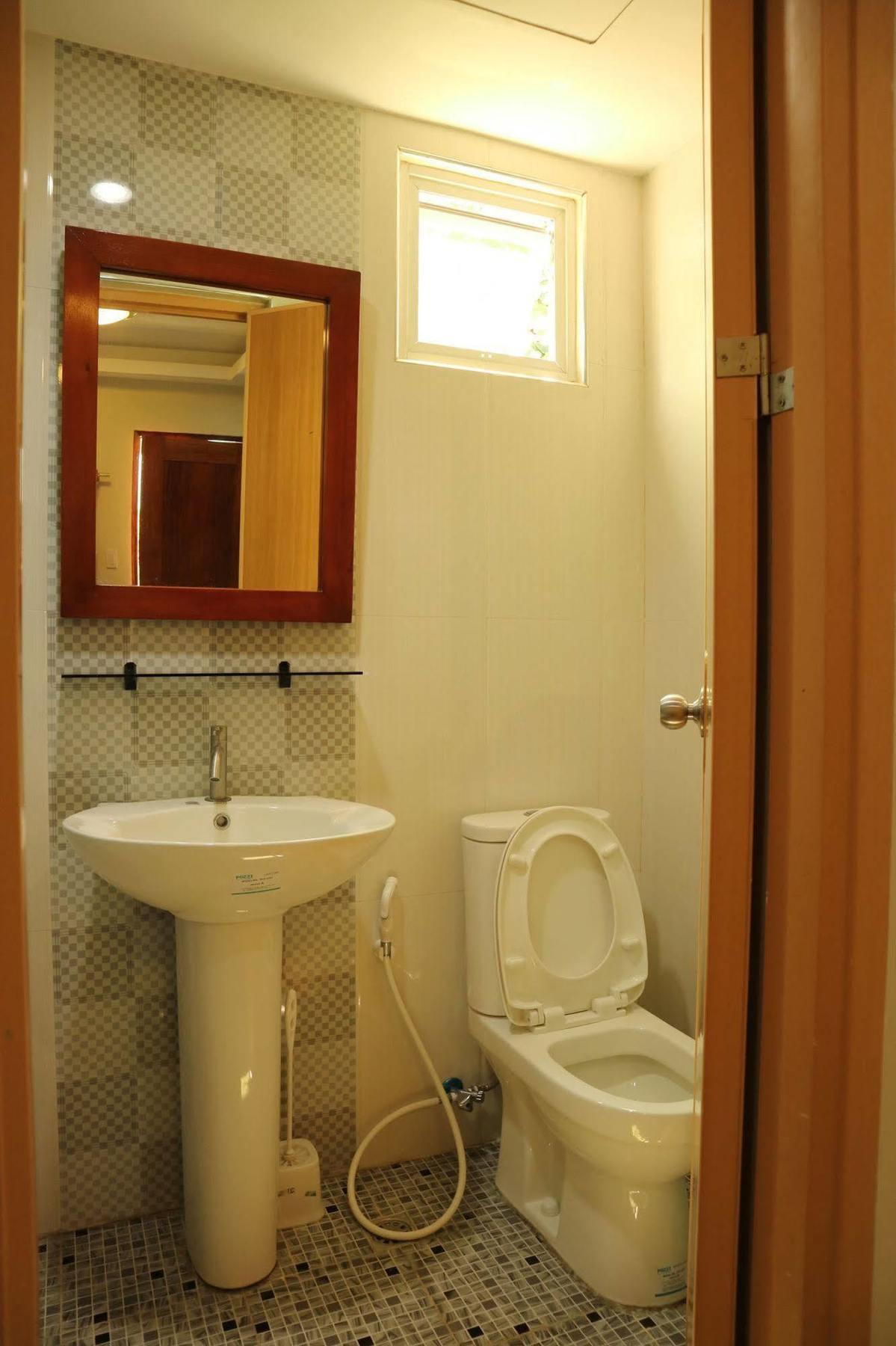 Ea Apartelle - Metro Vigan Extérieur photo